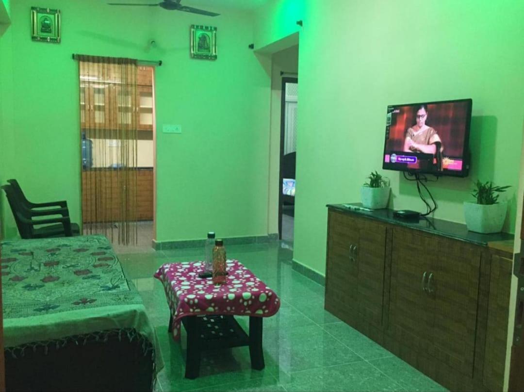 Anandi Homestays Tirupati Buitenkant foto